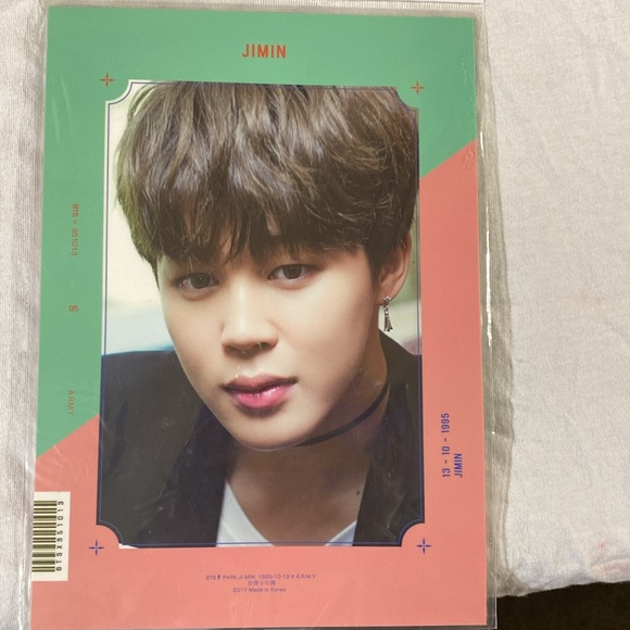 Park Jimin from BTS poster. 2 photos 1 page - Picture 2 of 2